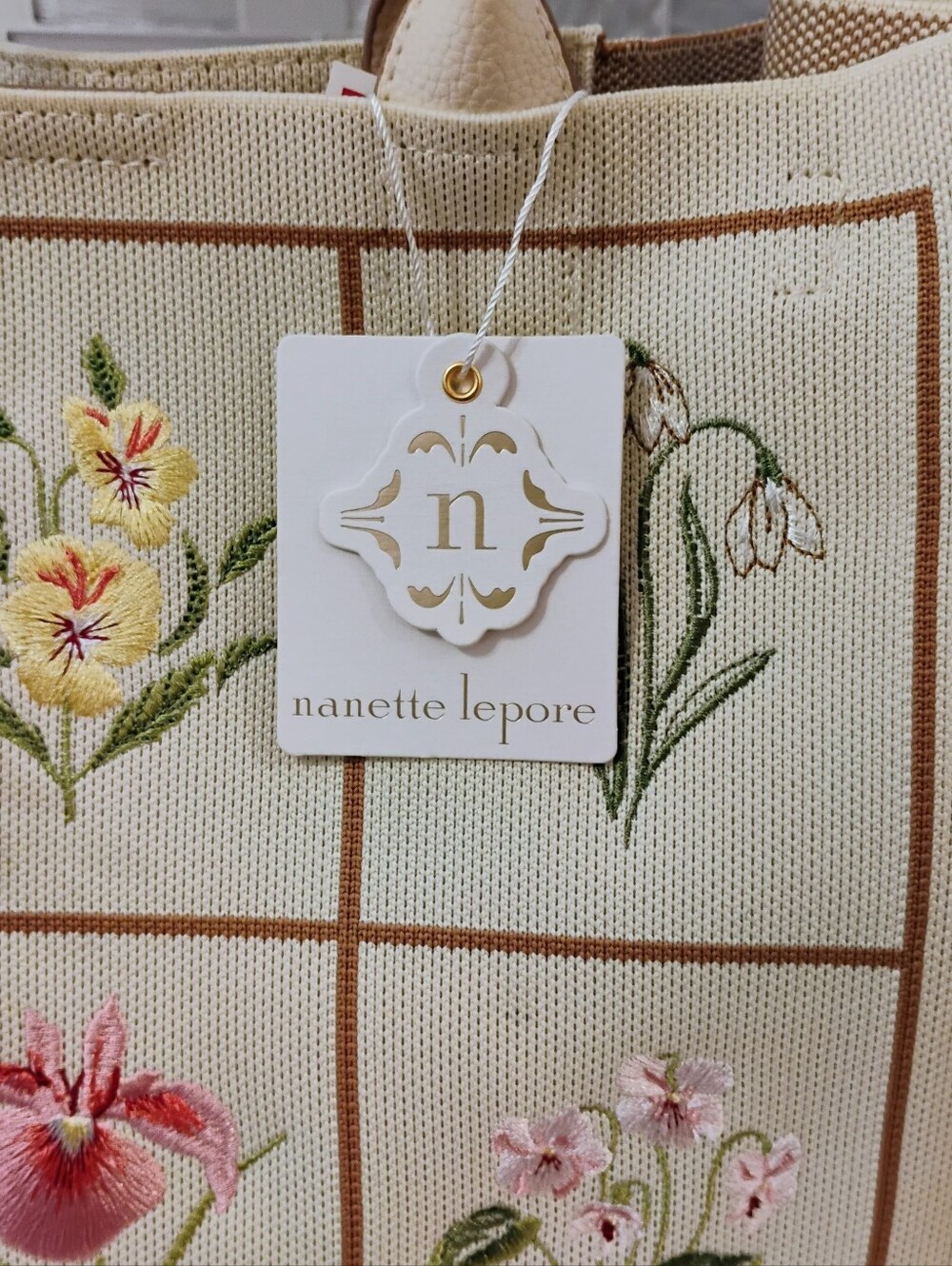 NWT 2fer Nanette Lepore Canvas Tote Bag & Bag Charm w/GHW - Picture 9 of 14